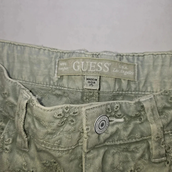 GUESS 1981 Floridada Eyelet Straight Leg Jeans - Picture 7 of 8